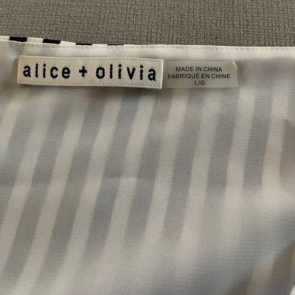 Alice + Olivia Top - Picture 3 of 5